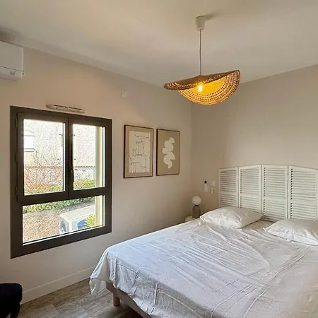 Villa Stylish House In For Quiet Groups *